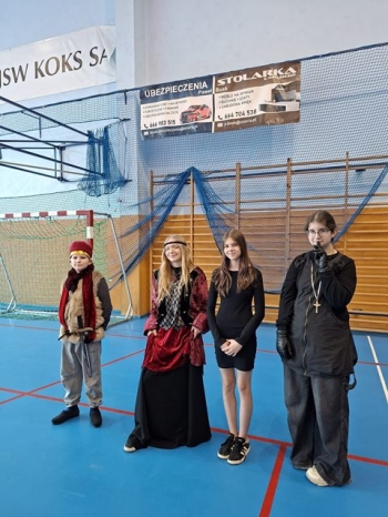 671039108_1815230996529429_7326054761747775943_n