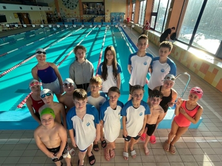 Nasi pływacy najlepsi w powiecie!!!