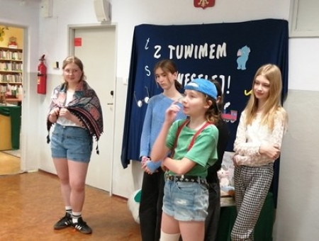 Spotkanie czytelnicze ''Z Tuwimem weselej!'' w ramach Tygodnia Bibliotek